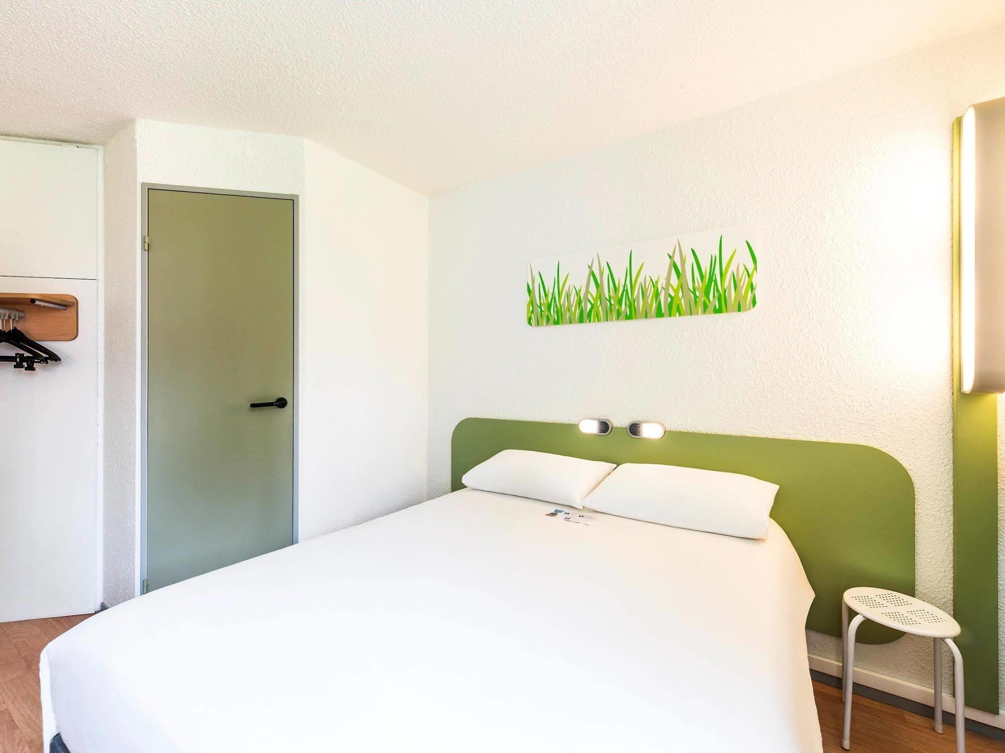 Ibis Budget Chatellerault Nord Ngoại thất bức ảnh